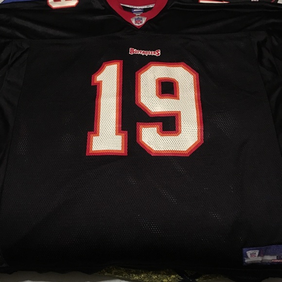 keyshawn johnson bucs jersey